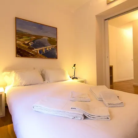 아파트 Typical Tailor Made Flat In Graca 리스본