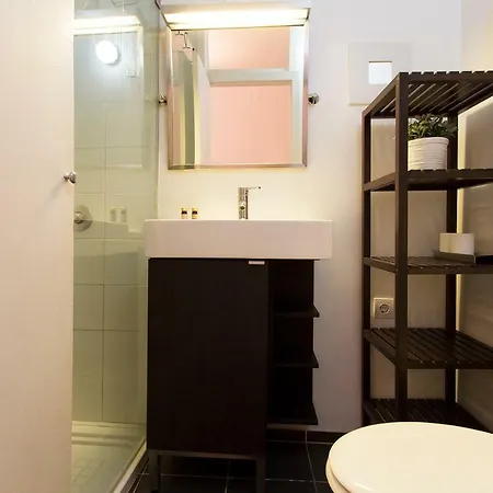Typical Tailor Made Flat In Graca * Lisbon